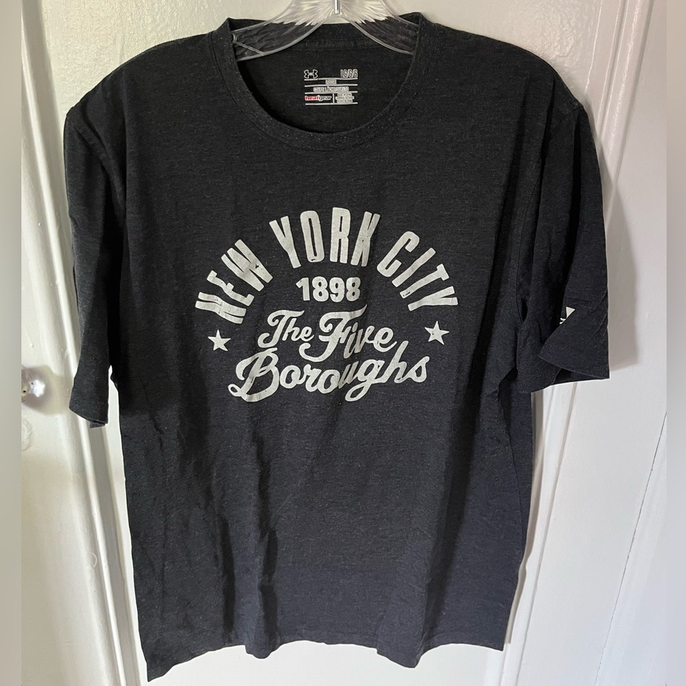 Large NYC Under Armour Heatgear Tee!